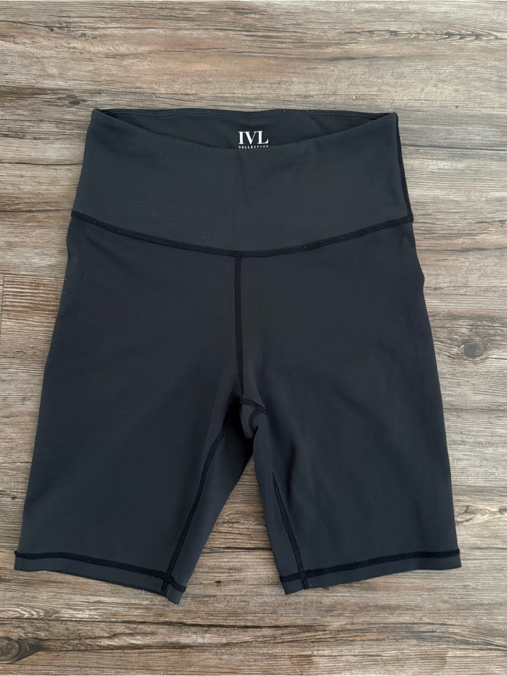 IVL Collective Active High Waist Bike Short 7” Inseam Size 4